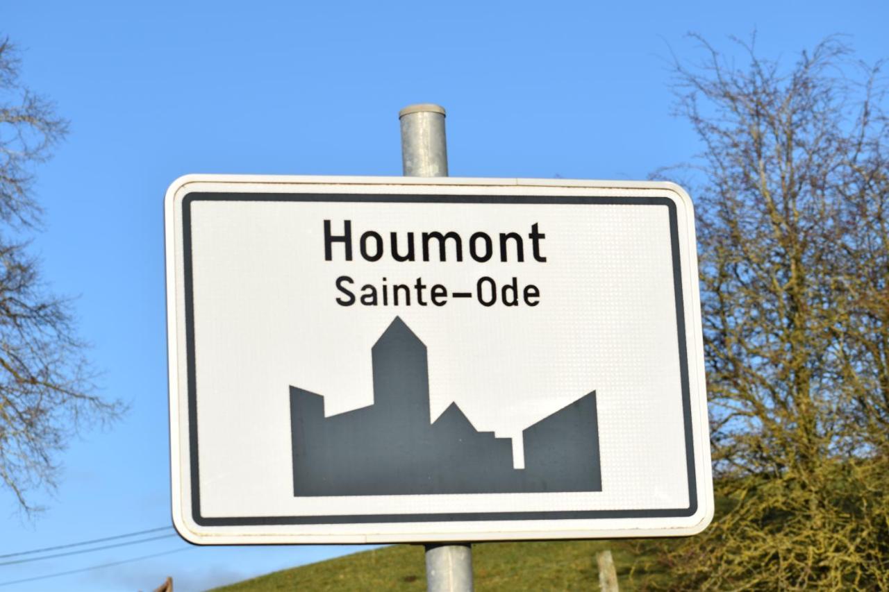 Gite Du Cheval Blanc Sainte-Ode Exterior photo